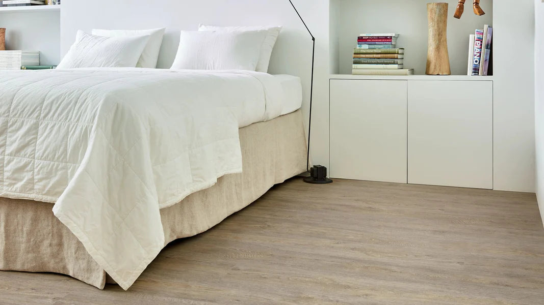 COREtec Essentials 1500 Series Waterton Lakes Oak 04 | Click PVC