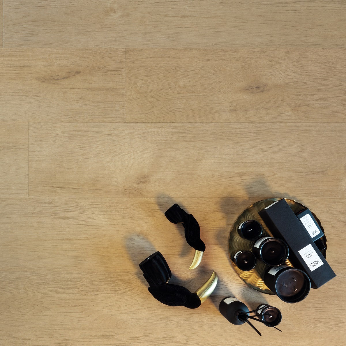 Douwes Dekker Praktisch Plank 04738 Sprits PVC vloer, combineert robuustheid met een stijlvol ontwerp voor een duurzame leefomgeving