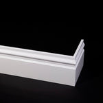 MDF Renaissance plint 190x18 cm in wit RAL9010 voegt een klassieke en verfijnde touch toe aan elke ruimte, ideaal voor een elegante afwerking