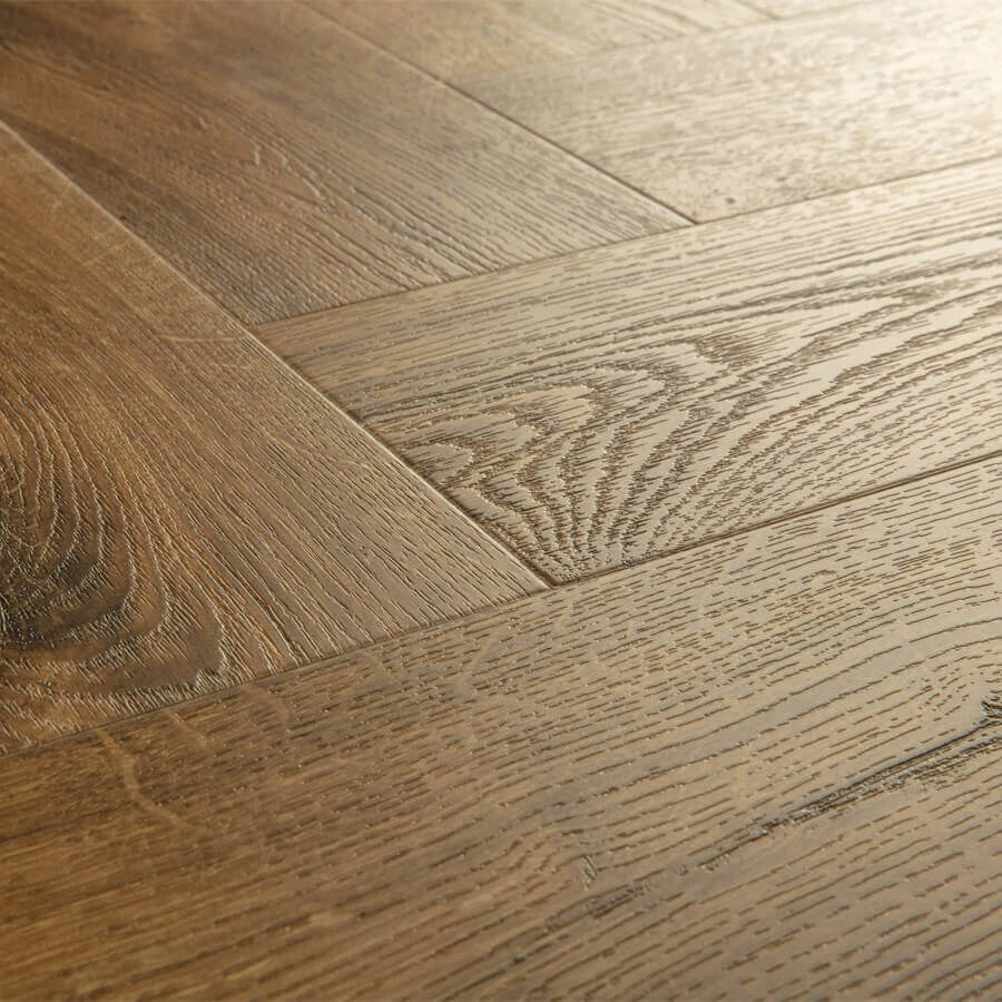 Quick Step Pristine SGHBC20334 Herfst Eik Bruin pvc vloer, diepe bruine visgraatvloer voor een warme en klassieke uitstraling