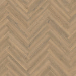 Tarkett iD Inspiration 55 Visgraat Brook Oak Everglade pvc vloer, stijlvolle visgraatvloer in rijke, natuurlijke eikentinten voor een tijdloze uitstraling