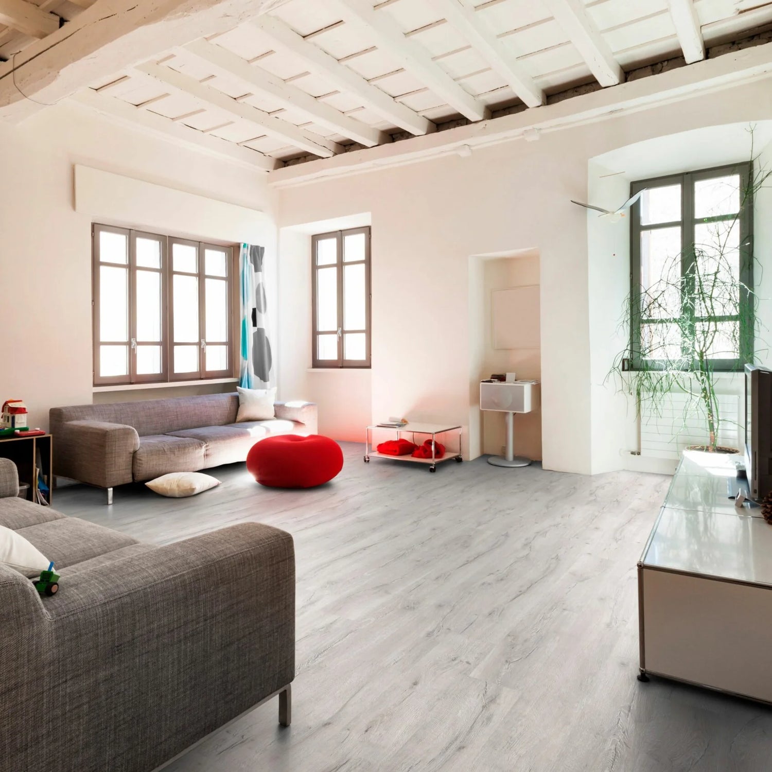 COREtec Essentials 1500 Series Wind River Oak 06 | Click PVC