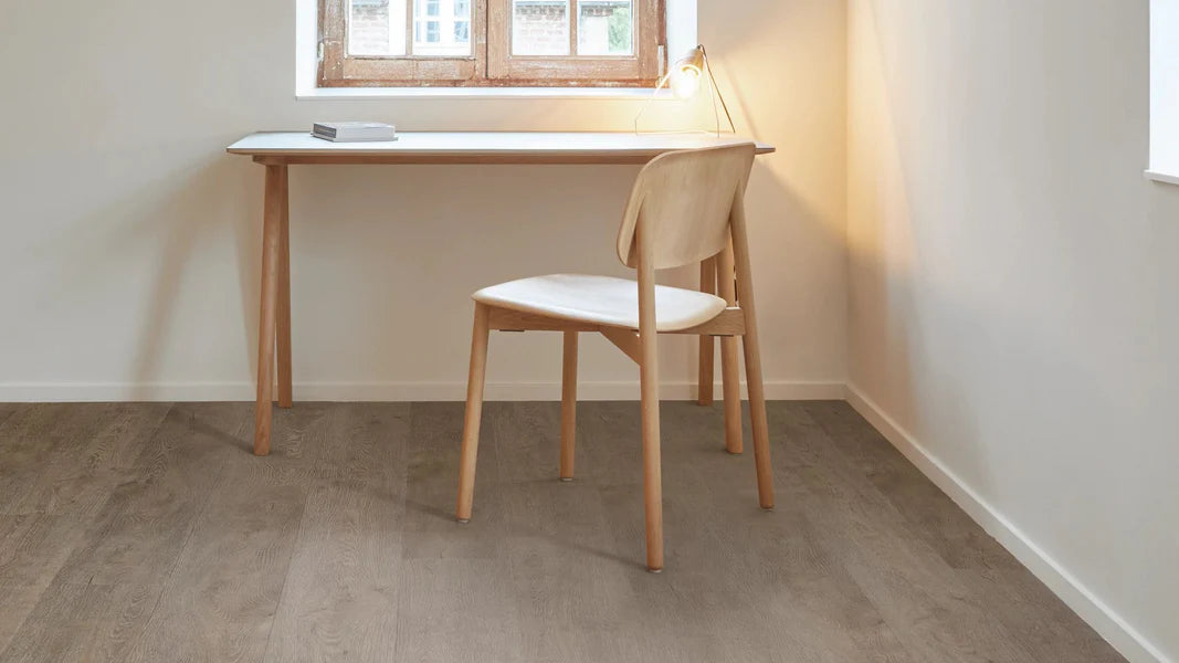 COREtec Essentials 1500 Series Great Northern Oak 05 | Click PVC