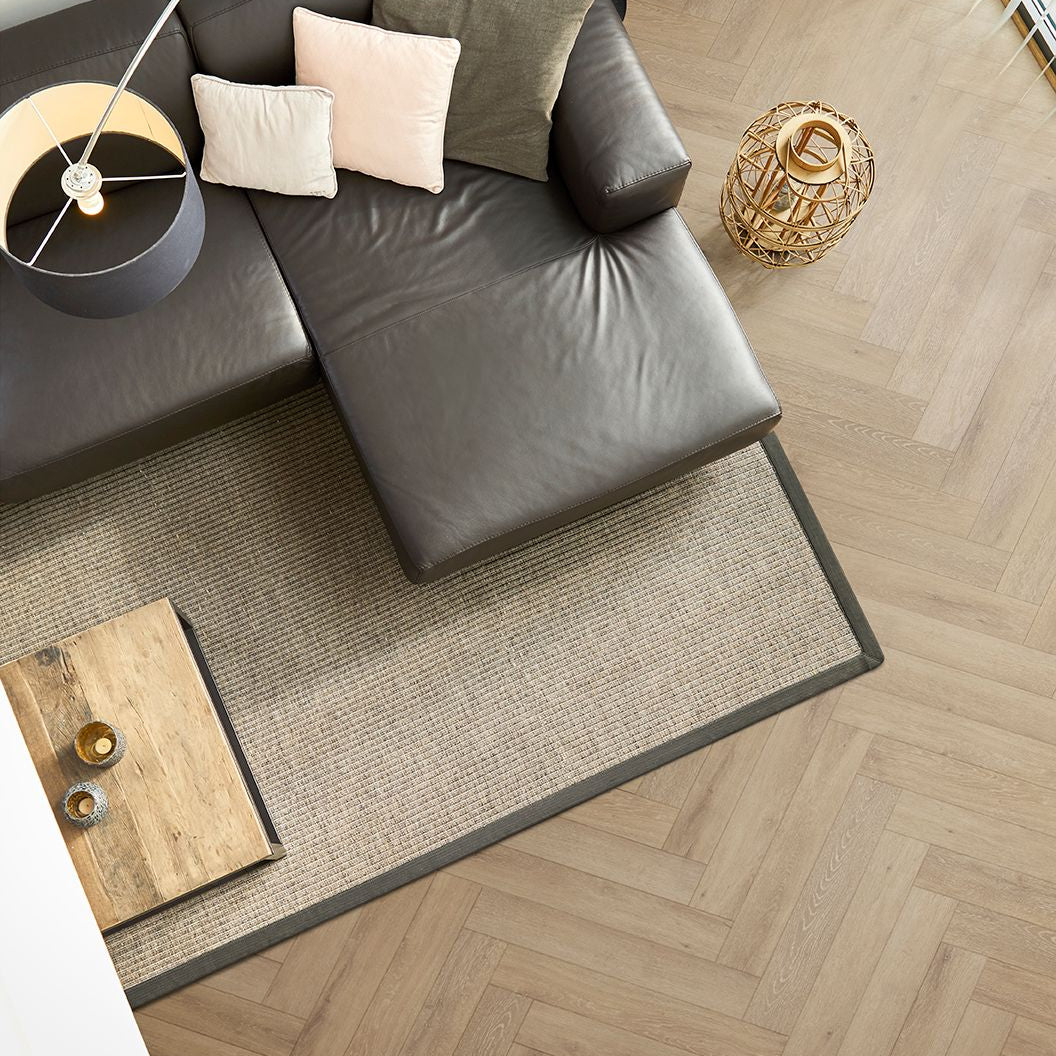COREtec The Naturals Herringbone 804 Lumber | Visgraat Click PVC