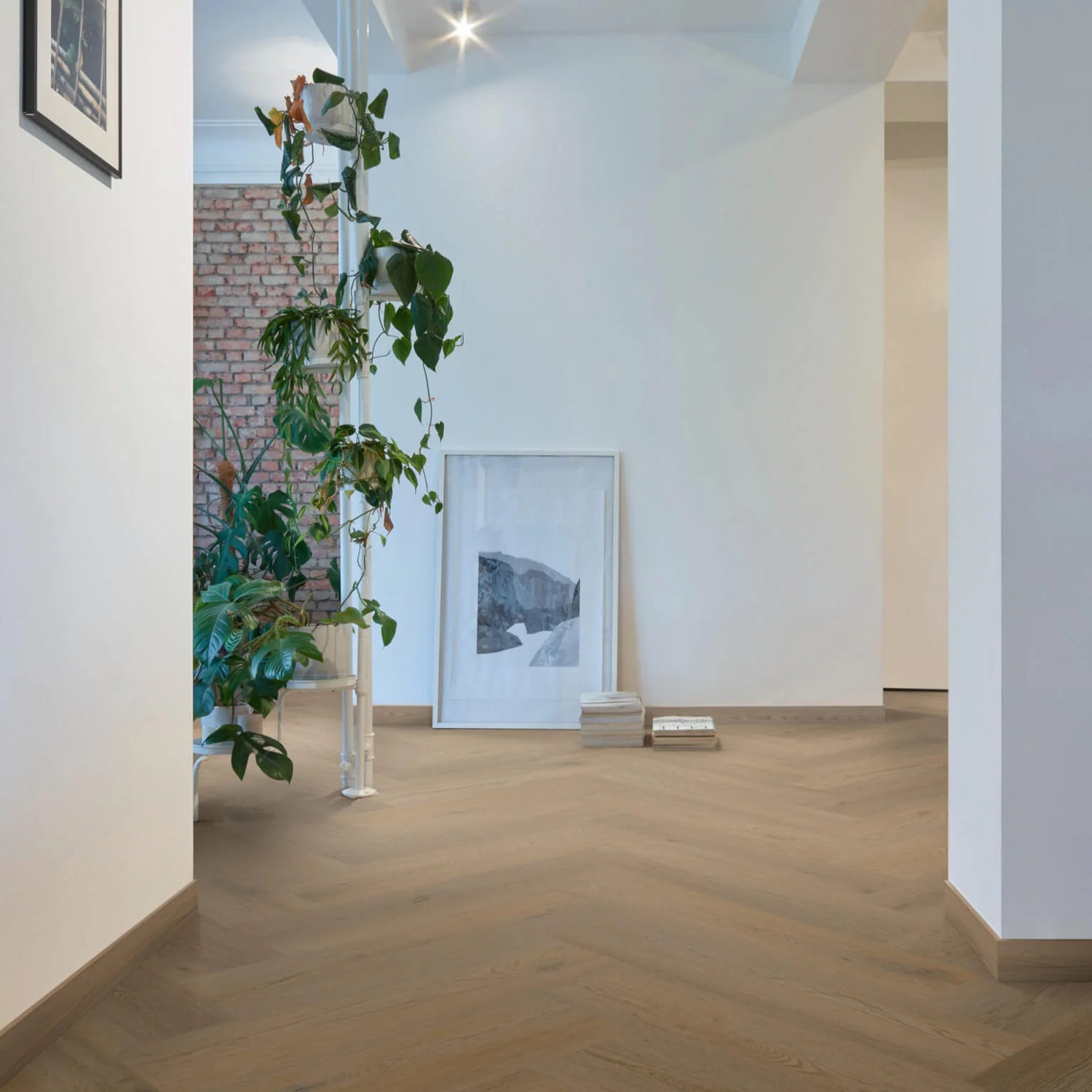 COREtec The Naturals Herringbone 2556 Sorrel | Visgraat Click PVC