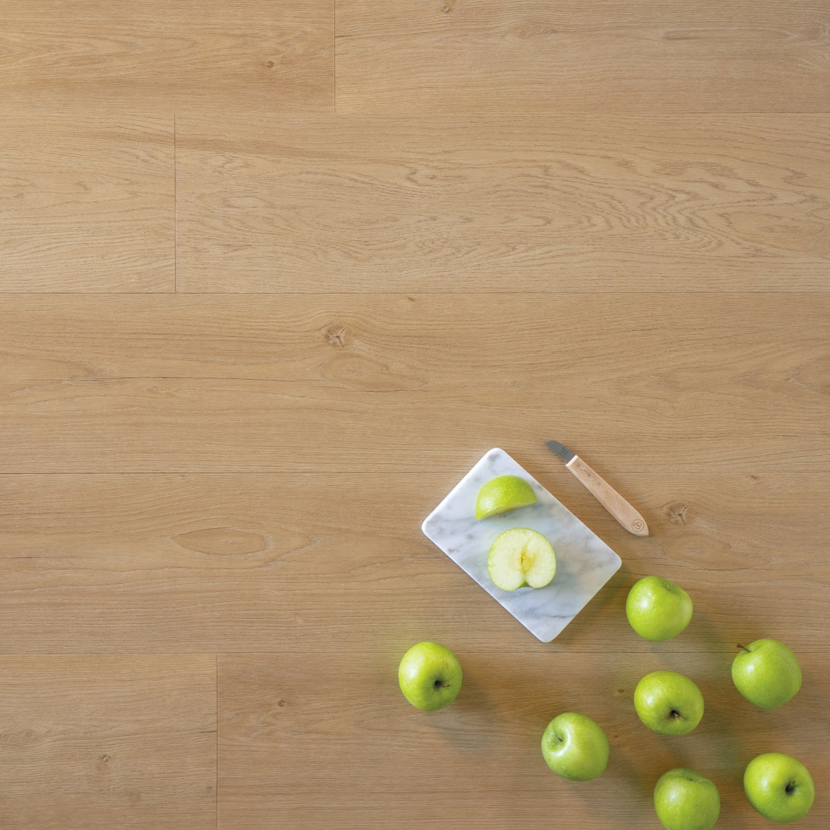 Douwes Dekker Ambitieus Riante Plank Rigid click 04869 Boterkoek PVC vloer, combineert elegantie en robuustheid voor interieurs