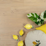 Douwes Dekker Ambitieus Riante Plank Rigid click 07813 Crème Brûlée PVC vloer, combineert elegantie en karakter, perfect voor eigentijdse interieurs