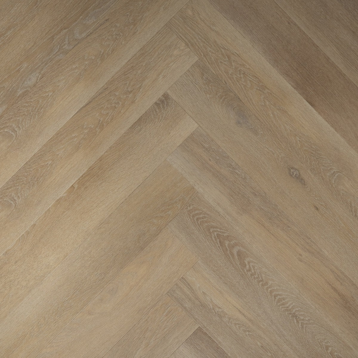 Douwes Dekker Ambitieus Trendy Visgraat Rigid click 04859 Honing PVC vloer, biedt een duurzame en stijlvolle afwerking voor moderne woningen