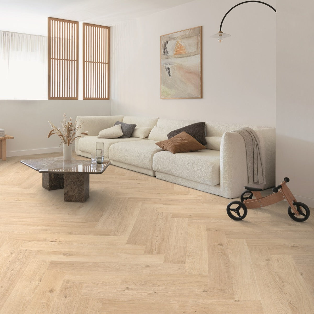 Floorify Visgraat F300 Hirame PVC vloer - verfijnde visgraat vloer die zorgt voor een modern, stijlvol en gastvrij woongevoel