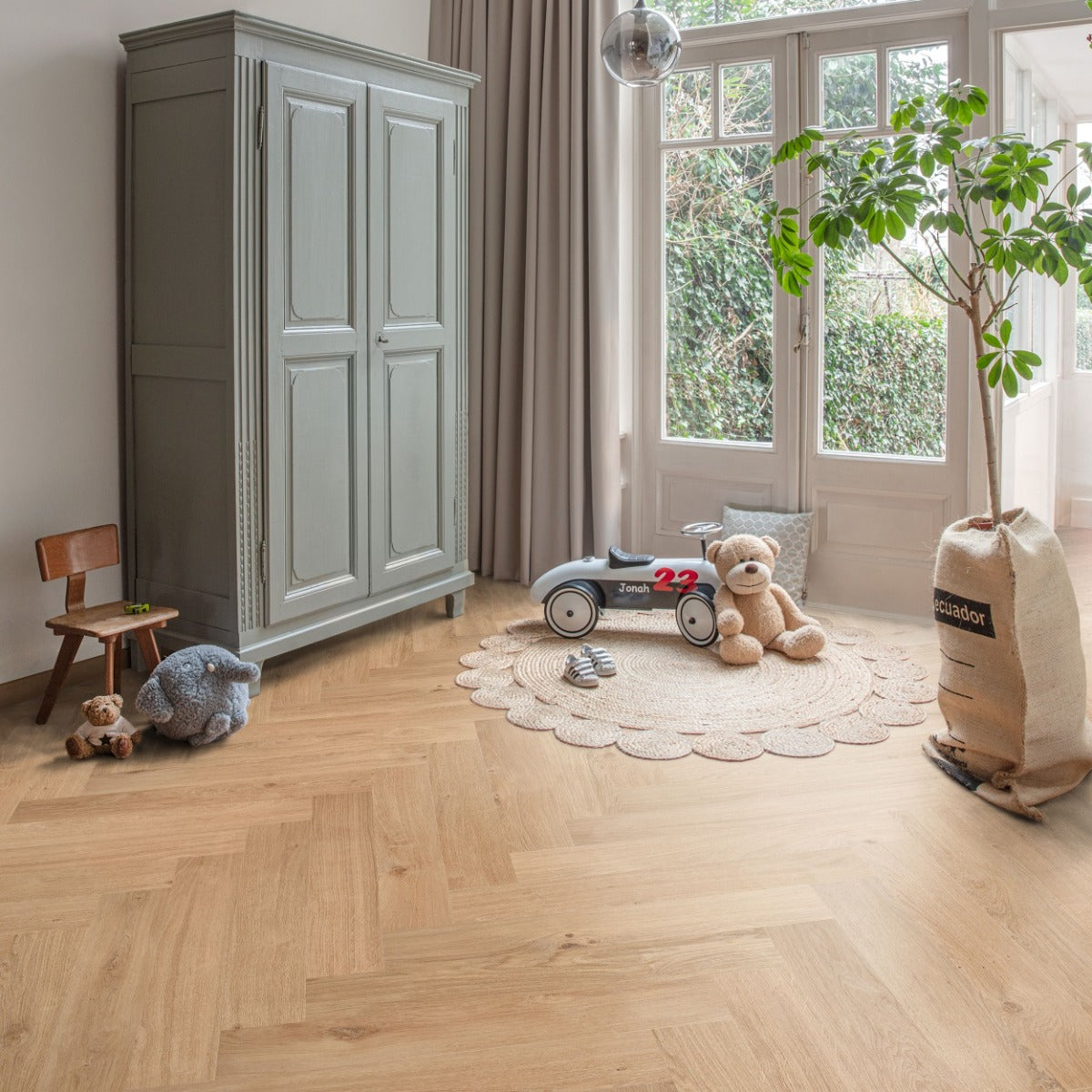 Floorify Visgraat F319 Anago PVC vloer - luxe visgraat vloer die zorgt voor een modern, elegant en gastvrij woongevoel