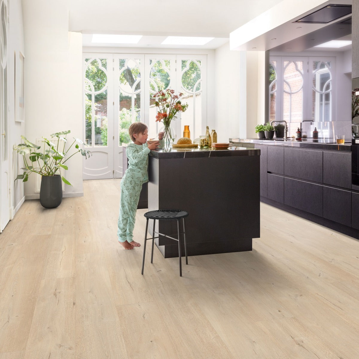 Floorify XL Planken F093 Parmesan PVC vloer - verfijnde extra lange en brede planken die zorgen voor een eigentijds, elegant en gastvrij woongevoel
