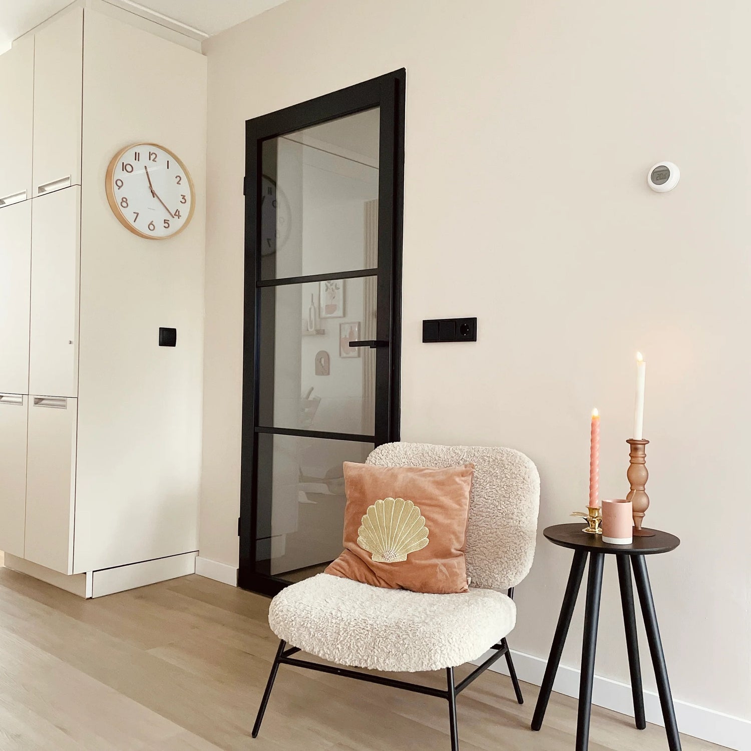 Belakos Attico 830 | Rigid Click PVC