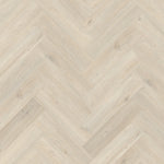 Moduleo Roots Herringbone EIR Galtymore Oak 86218 pvc vloer: visgraatvloer met eikenhoutlook voor een verfijnde, eigentijdse uitstraling