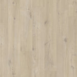 Quick Step Bloom AVMPU40103 Katoenbeige Eik pvc vloer, zachte katoenbeige houtlook voor een warme en uitnodigende uitstraling