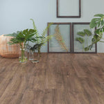 Quick Step Bloom AVMPU40199 Herfstchocoladebruine Eik pvc vloer, rijke herfstchocoladebruine eiken click-vloer voor een sfeervol interieur