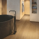 Quick Step Blos AVSPU40279 Cacaobruine Eik pvc vloer, rijke cacaobruine eiken click-vloer, ideaal voor een stijlvol en klassiek interieur