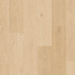 Quick Step Blos AVSPU40321 Kusteik Beige pvc vloer, lichte eikenhoutlook in beige voor een frisse en natuurlijke uitstraling