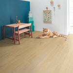 Quick Step Fuse SGMPC20320 Linnen Eik Naturel pvc vloer, subtiele houtstructuur in naturel, ideaal voor een tijdloos en stijlvol interieur