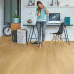 Quick Step Fuse SGMPC20322 Serene Eik Medium Naturel pvc vloer, subtiele houtstructuur in medium naturel voor een verfijnde sfeer