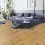 Quick Step Fuse SGMPC20325 Herfst Eik Naturel pvc vloer, warme natureltinten die een uitnodigende en rustieke sfeer creëren