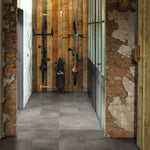 Quick Step Oro AVSTU40234 Betonrots pvc vloer, duurzame click-vloer in betonrots design, perfect voor een eigentijds en stijlvol interieur