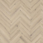 Tarkett iD Inspiration 70 Visgraat Forest Oak Natural pvc vloer, natuurlijke eikentinten in visgraatpatroon voor een tijdloze uitstraling