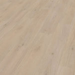 Vivafloors Eiken click CE7210 pvc vloer, subtiele houtlook in natuurlijke tinten, ideaal voor een eigentijdse en stijlvolle vloerafwerking